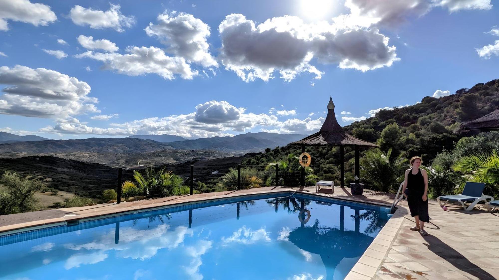 Rural Cottage, With Pool & Optional Private 6 Guests Jacuzzi Tolox Exterior photo