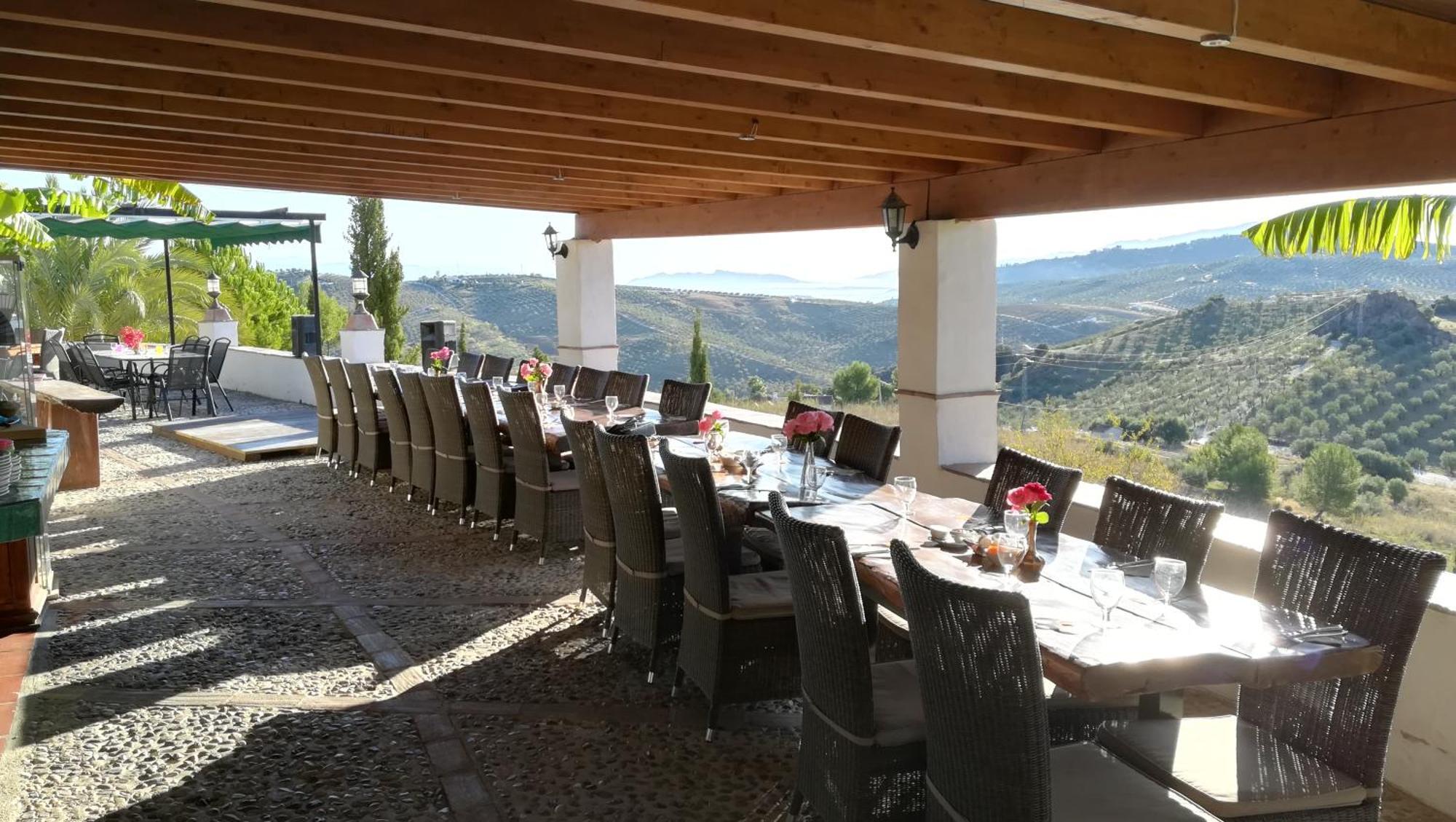 Rural Cottage, With Pool & Optional Private 6 Guests Jacuzzi Tolox Exterior photo