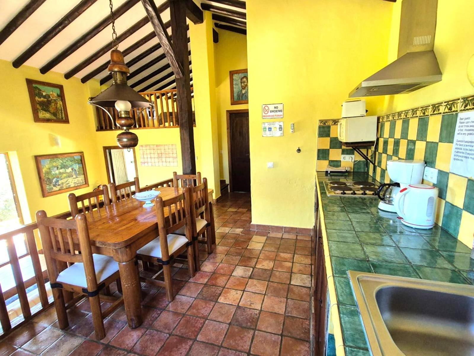 Rural Cottage, With Pool & Optional Private 6 Guests Jacuzzi Tolox Exterior photo